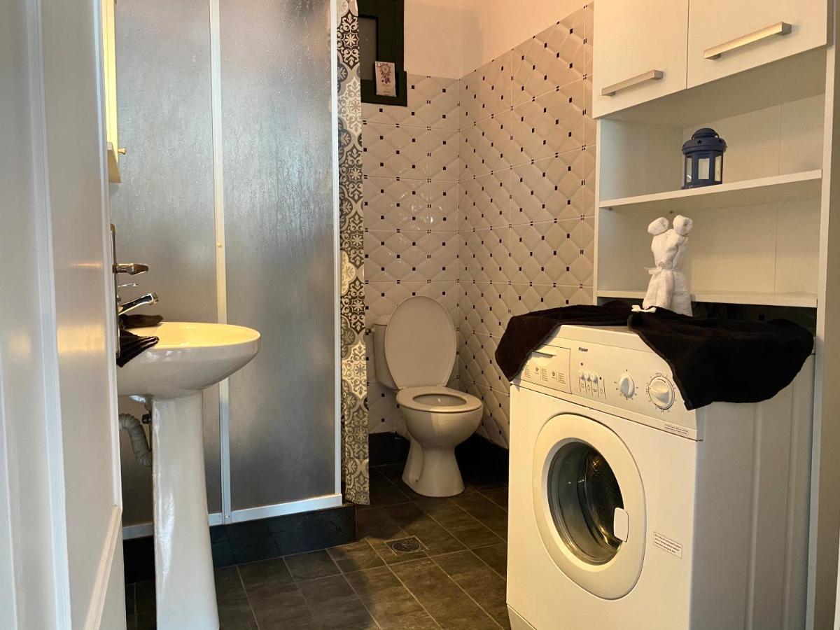 Coralli Pentati 2 "Dimitris Apartments" מראה חיצוני תמונה